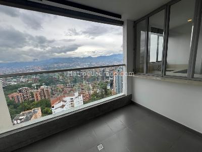 Apartamento de 3 alcobas en arriendo en El Poblado Castropol, Medellín, 110 m² · foto 7 de 20