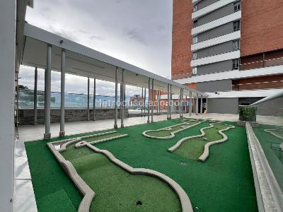 Apartamento de 3 alcobas en arriendo en El Poblado Castropol, Medellín, 110 m² · foto 19 de 20