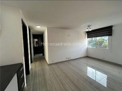 Apartamento de 3 alcobas en venta en Laureles Laureles, Medellín, 88 m² · foto 6 de 17