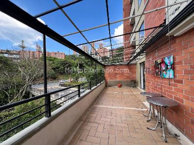 Apartamento de 1 alcoba en venta en Poblado San Diego, Medellín, 100 m² · foto 14 de 15