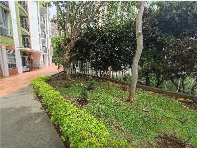 Apartamento de 3 alcobas en venta en Calasanz Calasanz, Medellín, 55 m² · foto 14 de 19