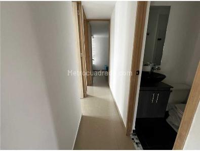 Apartamento de 3 alcobas en venta en Calasanz Calasanz, Medellín, 55 m² · foto 3 de 19