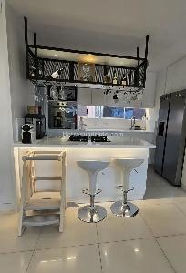 Apartamento de 3 alcobas en venta en Laureles Laureles, Medellín, 105 m² · foto 2 de 15