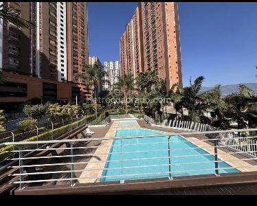 Apartamento de 3 alcobas en venta en Belen Rodeo Alto, Medellín, 82 m² · foto 16 de 19