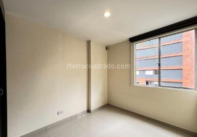 Apartamento de 2 alcobas en arriendo en Poblado Ciudad Del Rio, Medellín, 73 m² · foto 11 de 16