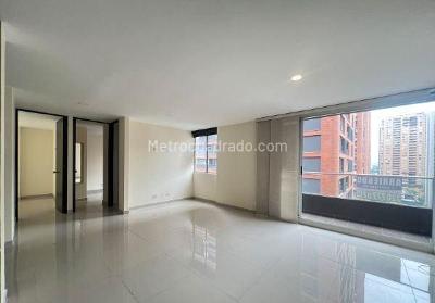 Apartamento de 2 alcobas en arriendo en Poblado Ciudad Del Rio, Medellín, 73 m² · foto 2 de 16