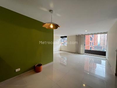 Apartamento de 2 alcobas en arriendo en Poblado Ciudad Del Rio, Medellín, 73 m² · foto 4 de 16