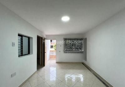 Apartamento de 2 alcobas en arriendo en Belen La Gloria, Medellín, 55 m² · foto 2 de 10