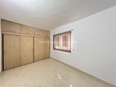 Apartamento de 2 alcobas en arriendo en Belen La Gloria, Medellín, 55 m² · foto 4 de 10