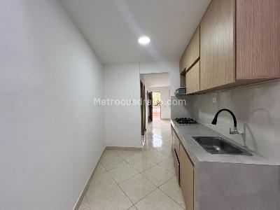 Apartamento de 2 alcobas en arriendo en Belen La Gloria, Medellín, 55 m² · foto 7 de 10