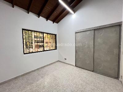 Casa de 5 alcobas en arriendo en Belen Belen La Palma, Medellín, 400 m² · foto 14 de 20