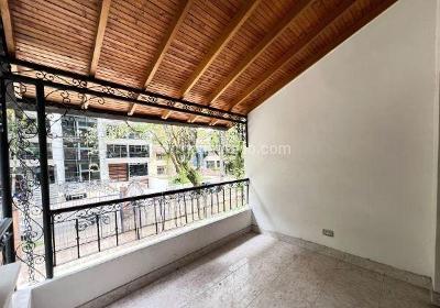 Casa de 5 alcobas en arriendo en Belen Belen La Palma, Medellín, 400 m² · foto 11 de 20