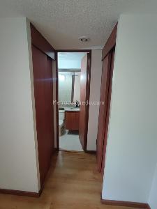 Apartamento de 3 alcobas en venta en Laureles La Almeria, Medellín, 75 m² · foto 15 de 20
