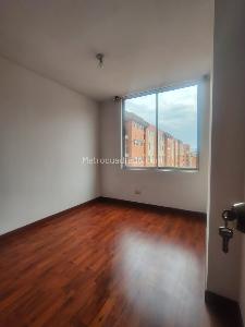 Apartamento en venta en Balcones De Serrezuela, Mosquera · foto 19 de 20