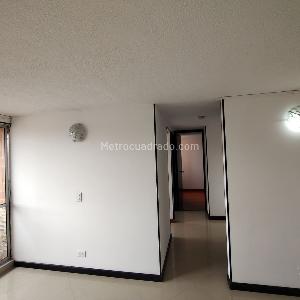 Apartamento en venta en Senderos De San Isidro, Mosquera · foto 11 de 20