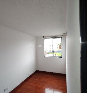 Apartamento en venta en Senderos De San Isidro, Mosquera · foto 15 de 20