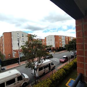 Apartamento en venta en Senderos De San Isidro, Mosquera · foto 9 de 20