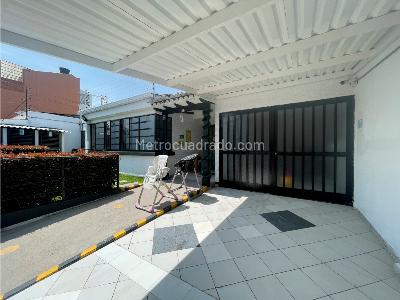 Casa de 5 alcobas en venta en Las Villas, Bogotá, 716 m² · foto 5 de 20