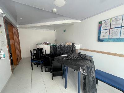 Casa de 5 alcobas en venta en Las Villas, Bogotá, 716 m² · foto 7 de 20