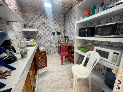 Casa de 5 alcobas en venta en Las Villas, Bogotá, 716 m² · foto 9 de 20