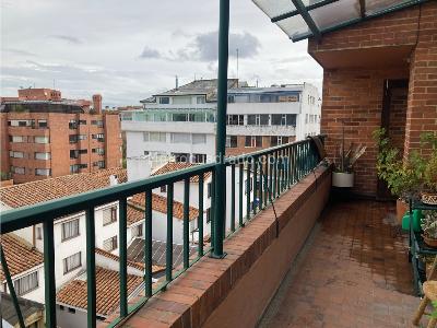 Apartamento de 4 alcobas en venta en Santa Barbara, Bogotá, 243 m² · foto 11 de 20