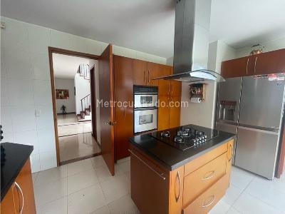 Casa de 4 alcobas en venta en San Simon, Bogotá, 1600 m² · foto 10 de 20