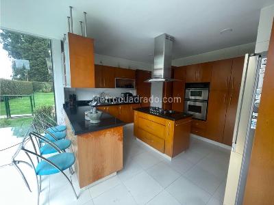 Casa de 4 alcobas en venta en San Simon, Bogotá, 1600 m² · foto 11 de 20