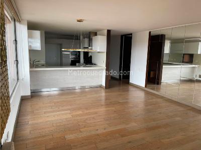 Apartamento en venta en Ciudad Salitre, Bogotá · foto 5 de 20