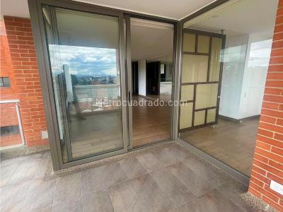 Apartamento en venta en Ciudad Salitre, Bogotá · foto 8 de 20