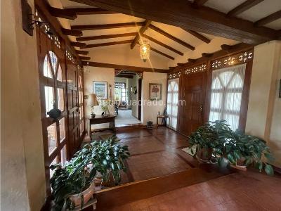 Casa de 5 alcobas en venta en Guaymaral, Bogotá, 1400 m² · foto 2 de 20