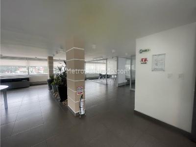 Oficina en Arriendo, Antiguo Country, Bogotá D.C.