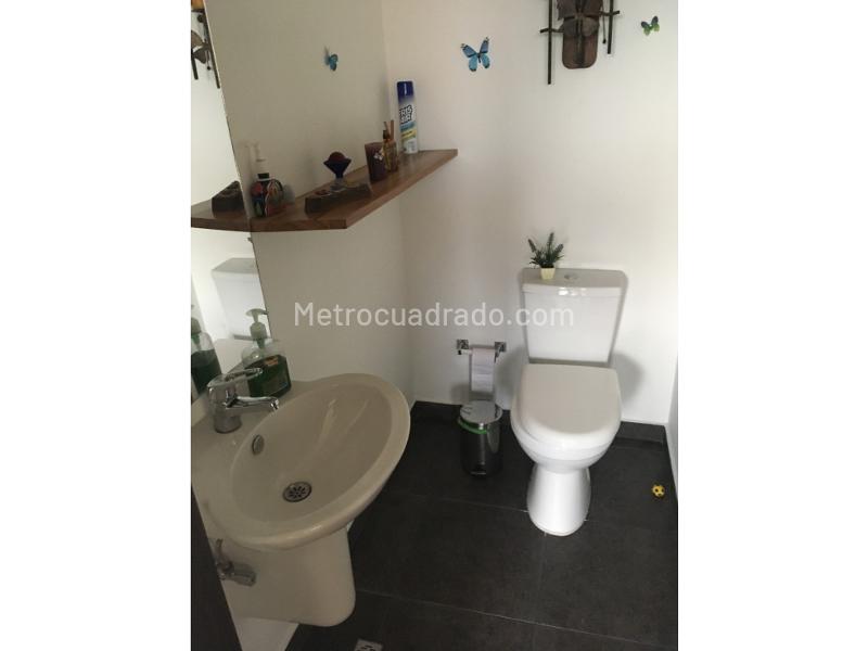 Piso – Bello, La Florida - Más