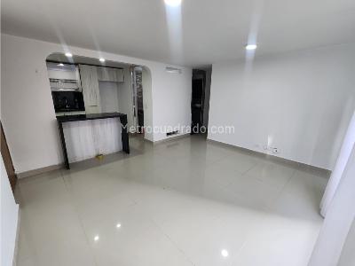 Apartamento de 3 alcobas en venta en El Trapiche, Bello, 58 m² · foto 3 de 12