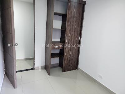 Apartamento de 3 alcobas en venta en El Trapiche, Bello, 58 m² · foto 4 de 12
