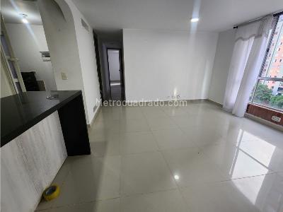 Apartamento de 3 alcobas en venta en El Trapiche, Bello, 58 m² · foto 9 de 12