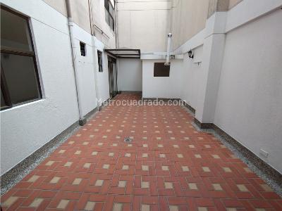 Apartamento de 4 alcobas en venta en Laureles, Medellín, 127 m² · foto 12 de 20