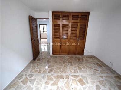 Apartamento de 4 alcobas en venta en Laureles, Medellín, 127 m² · foto 15 de 20