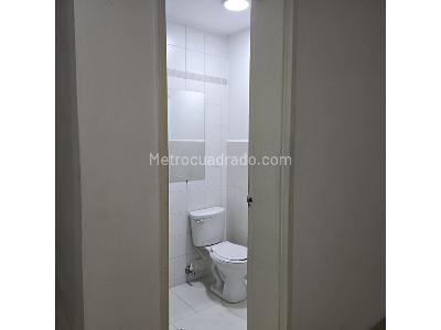 Casa de 5 alcobas en venta en Conquistadores, Medellín, 363 m² · foto 9 de 20