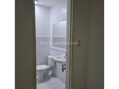 Casa de 5 alcobas en venta en Conquistadores, Medellín, 363 m² · foto 13 de 20