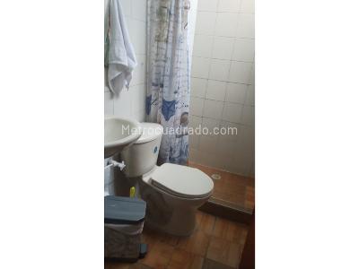 Casa de 5 alcobas en venta en Boston, Medellín, 120 m² · foto 4 de 20