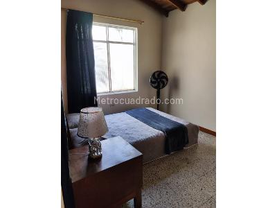 Casa de 5 alcobas en venta en Boston, Medellín, 120 m² · foto 6 de 20