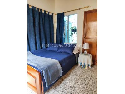 Casa de 5 alcobas en venta en Boston, Medellín, 120 m² · foto 9 de 20