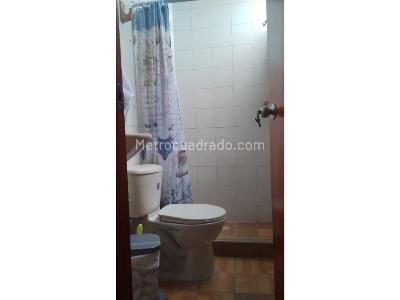 Casa de 5 alcobas en venta en Boston, Medellín, 120 m² · foto 17 de 20