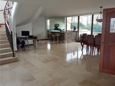 Apartamento de 5 alcobas en venta en El Tesoro, Medellín, 400 m² · foto 2 de 11