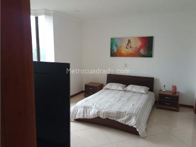 Apartamento de 5 alcobas en venta en El Tesoro, Medellín, 400 m² · foto 4 de 11