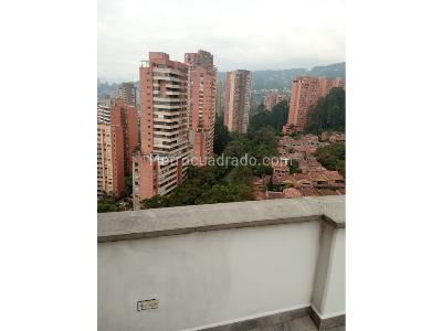 Apartamento de 5 alcobas en venta en El Tesoro, Medellín, 400 m² · foto 10 de 11