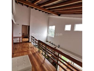 Apartamento en venta en Loma Del Indio, Medellín · foto 9 de 20