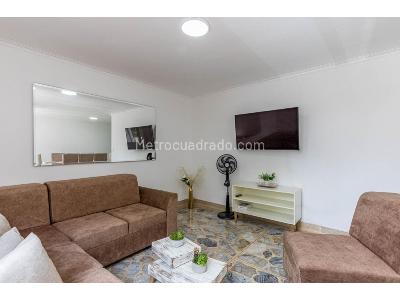 Casa de 5 alcobas en venta en Laureles, Medellín, 197 m² · foto 3 de 20