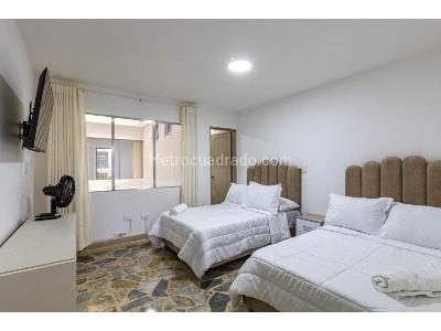 Casa de 5 alcobas en venta en Laureles, Medellín, 197 m² · foto 9 de 20