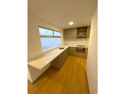 Apartamento de 2 alcobas en venta en El Nogal, Medellín, 60 m² · foto 2 de 13